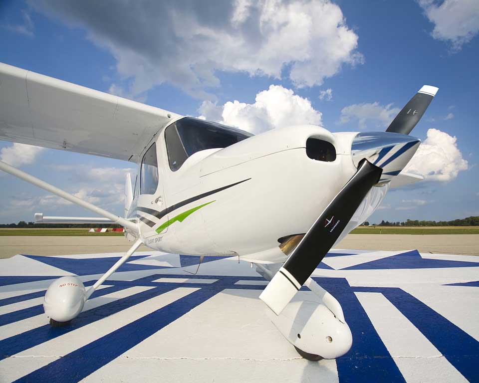 Trial Flying Lessons | Flight Lessons | Stapleford Flight Centre ...